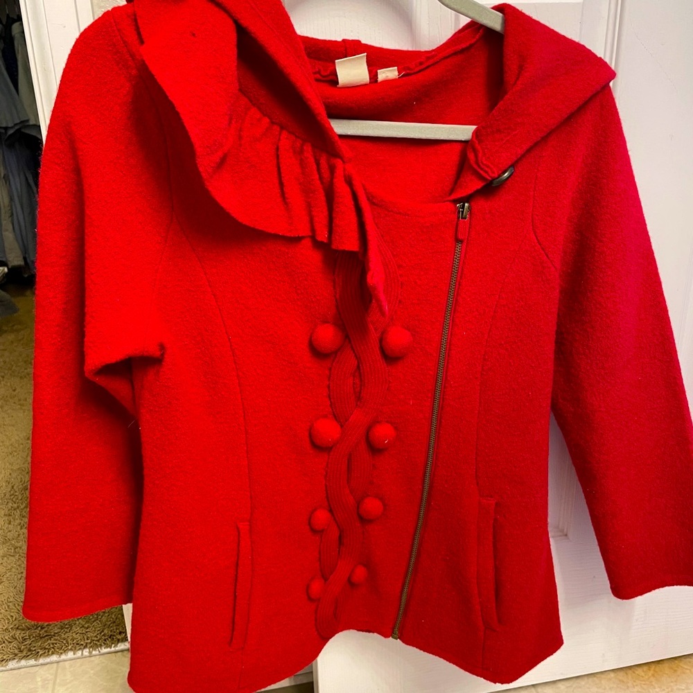 Yellow bird Anthropologie red sweater.